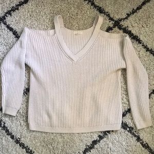 Open shoulder cream long sleeve